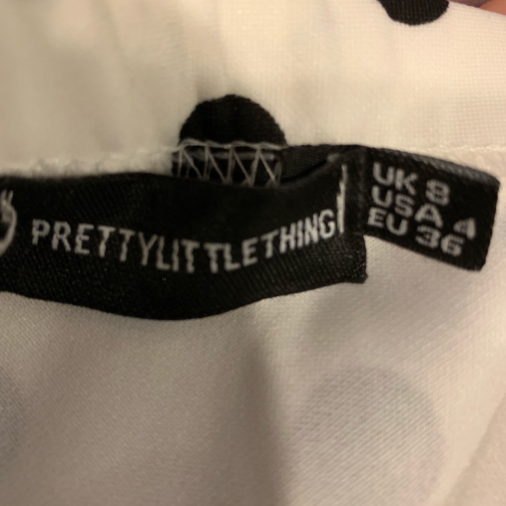 PrettyLittleThings - Picture 3 of 3